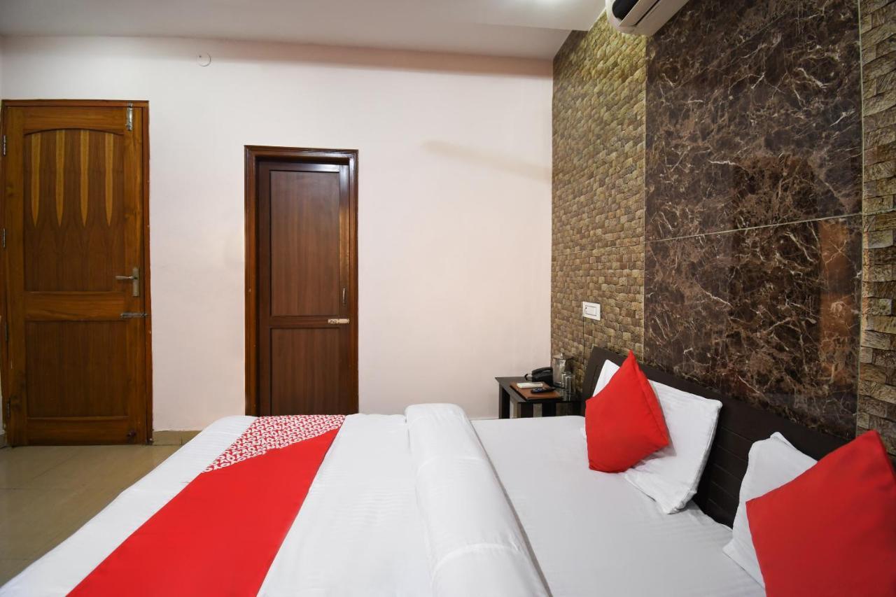 Oyo 67033 Hotel Sahil Plaza Una  Exterior photo